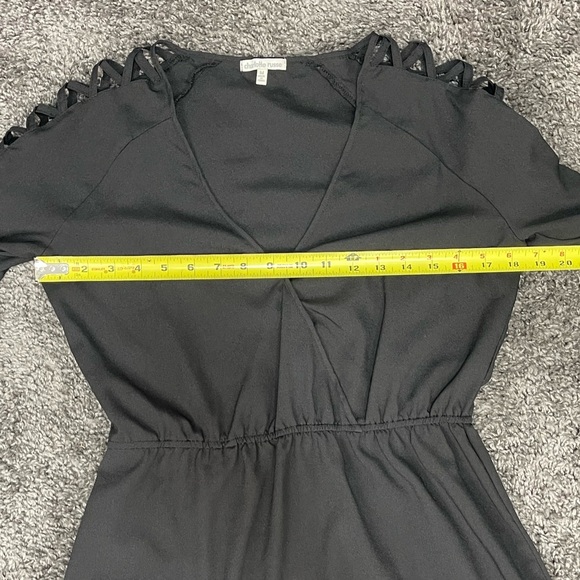 Charlotte Russe black cut out long sleeve surplice mini dress women’s size M - Picture 13 of 15